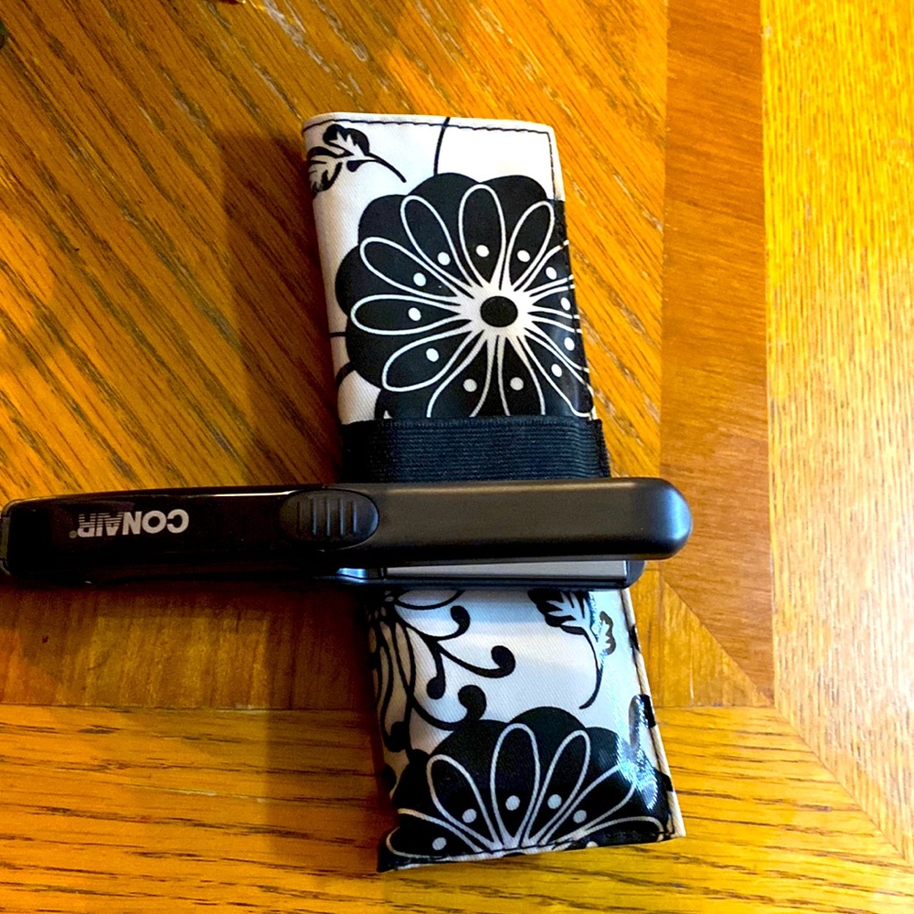 Conair mini pro 1/2 inch ceramic straightener